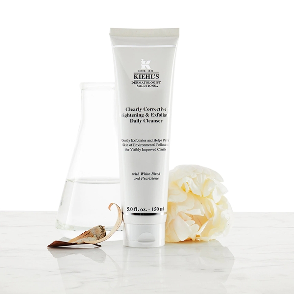 KIEHL_S_Clearly_Corrective_Brightening_Exfoliating_Daily_Cleanser_150ml