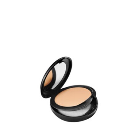 MAC Studio Fix Powder Plus Foundation NC35