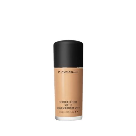 MAC NC35 Studio Fix Fluid SPF15