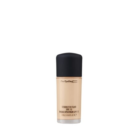 MAC NW20 Studio Fix Fluid SPF15