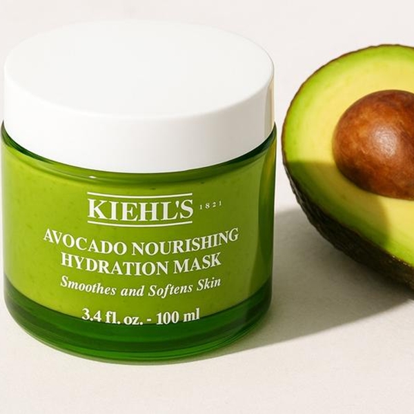 KIEHL'S_Avocado_Nourishing_Hydration_Mask_for_Women_use