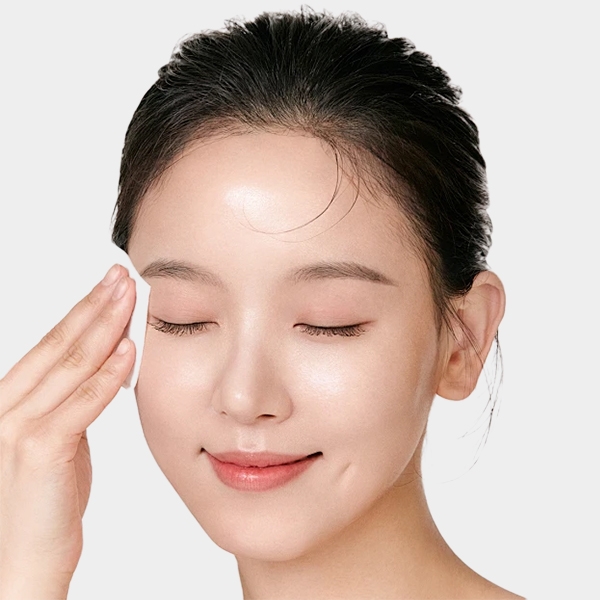 THE_BODY_SHOP_Seaweed_Oil-Control_Toner_Apply