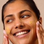 THE_BODY_SHOP_Vitamin_C_Glow_Revealing_Microdermabrasion