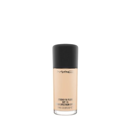 MAC NC15 Studio Fix Fluid SPF15