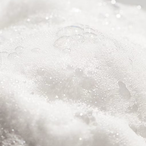 CAUDALIE_Vinoperfect_Mousse_Micro_Peeling_texture